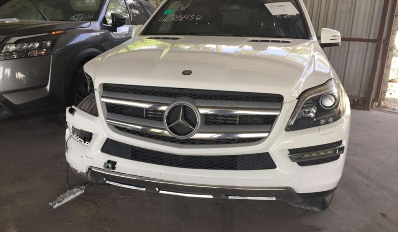
								Salvaged Cars 2015 Mercedes-Benz GL-Class full									
