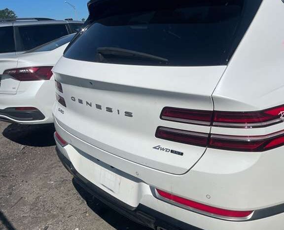 
								Salvaged Cars 2023 GENESIS GV80 full									