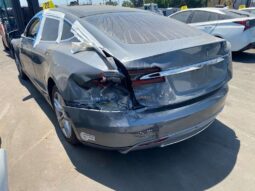 
										Salvaged Cars 2014 Tesla Model S full									
