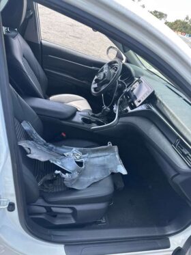 Salvaged Cars 2022 Toyota Camry