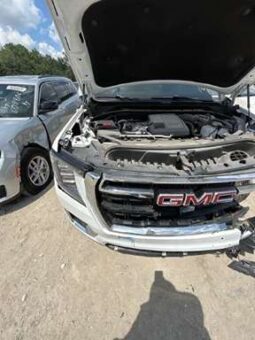 
										Salvaged Cars 2023 GMC Yukon full									