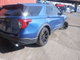 
										Salvaged Cars 2022 Ford Explorer full									