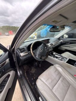 
										Salvaged Cars 2013 Lexus LS full									