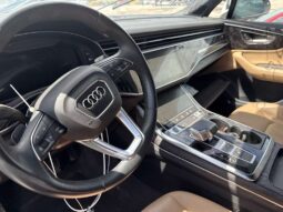 
										Salvaged Cars 2023 Audi Q7 full									