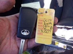 Salvaged Cars 2024 Toyota Camry