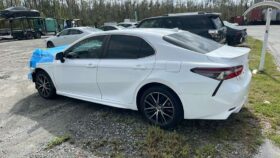 Salvaged Cars 2021 Toyota Camry