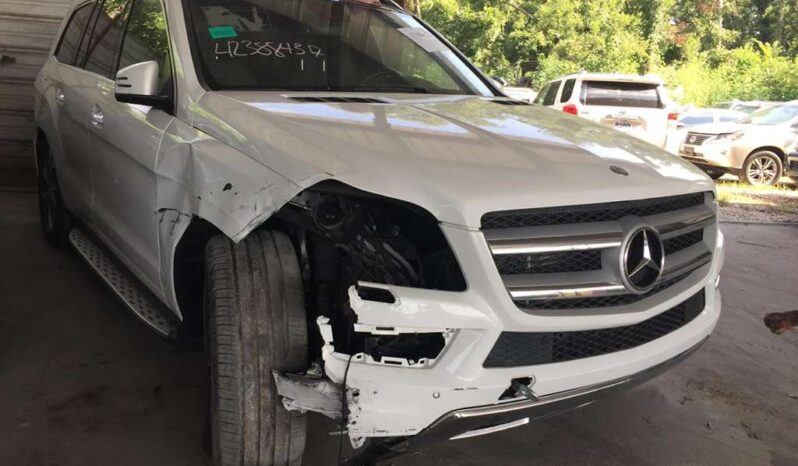 
								Salvaged Cars 2015 Mercedes-Benz GL-Class full									