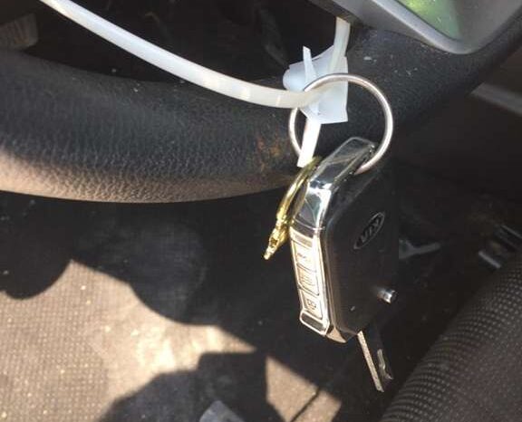 
								Salvaged Cars 2020 Kia Forte full									