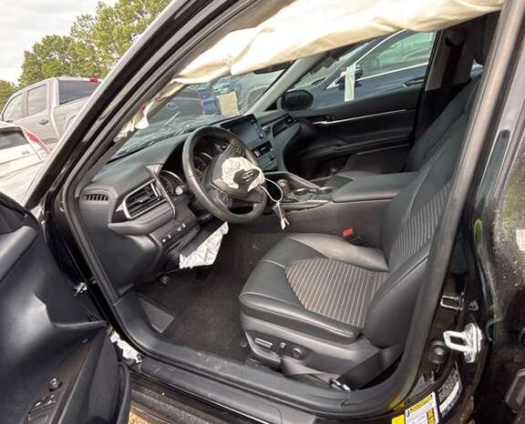 
								Salvaged Cars 2023 Toyota Camry full									
