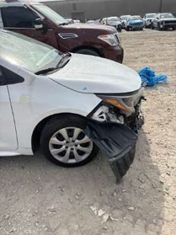 
										Salvaged Cars 2022 Toyota Corolla full									